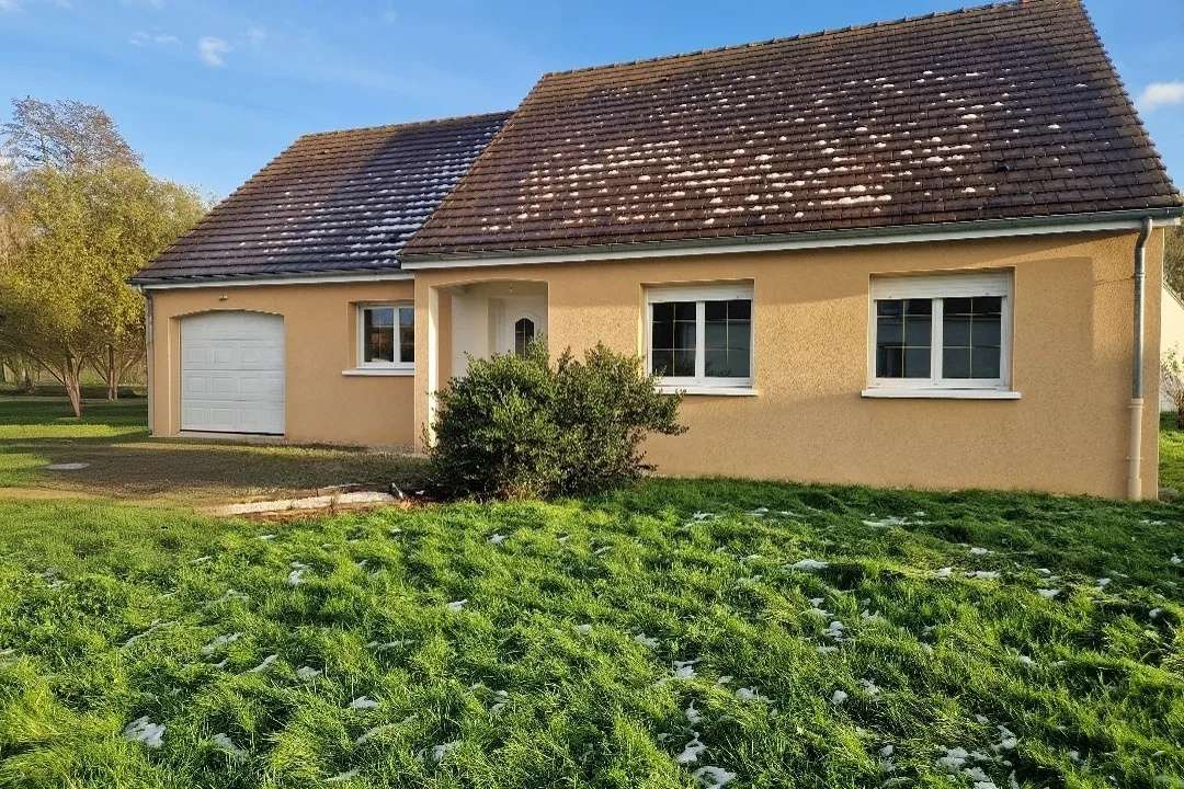 Vente Maison à Saint-Mars-la-Brière (72470) : à vendre / 100m² Saint