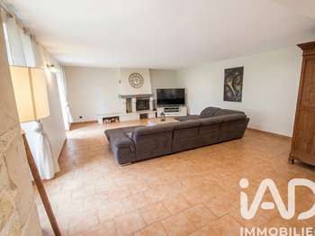 Vente maison 5 pièces Saint-Martial 17