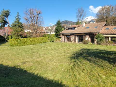 Vente maison 9 pièces