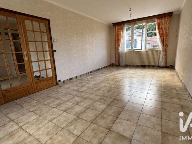Maison 5 pièces 103 m² · à Saint-Martin-de-Bossenay · 103 m² · 148 000 €