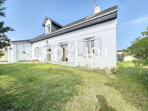 Vente maison 7 pièces Saint-martin-de-brehal 50