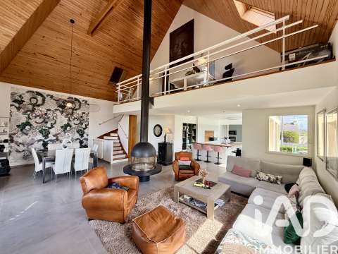Vente maison 9 pièces Saint-martin-de-brehal 50