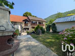 Vente Maison 9 piècesSaint-Martin-de-la-Cluze