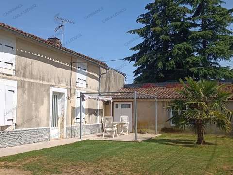Vente maison 6 pièces Saint-Martin-de-Saint-Maixent 79