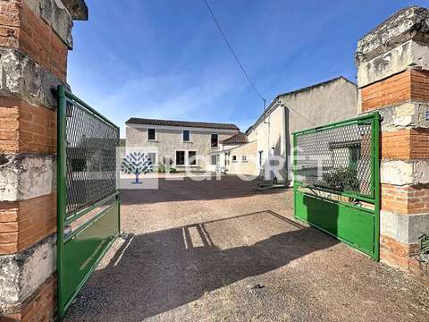 Vente maison 5 pièces Saint-Martin-de-Sanzay 79