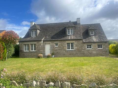 Vente maison 5 pièces Saint-Martin-des-Champs 29