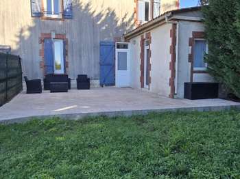 Vente Maison 6 chambresSaint-Martin-des-Fontaines
