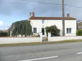 Vente maison 5 pièces Saint-Martin-des-Noyers 85