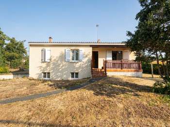 Vente maison 4 pièces Saint-Martin-des-Noyers 85