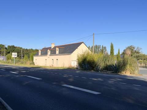 Vente maison 5 pièces Saint-Martin-du-Fouilloux 49