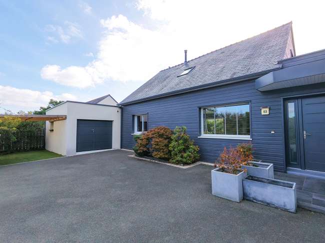 Maison 4 pièces 120 m² · à Saint-Martin-du-Fouilloux · 120 m² · 368 500 €