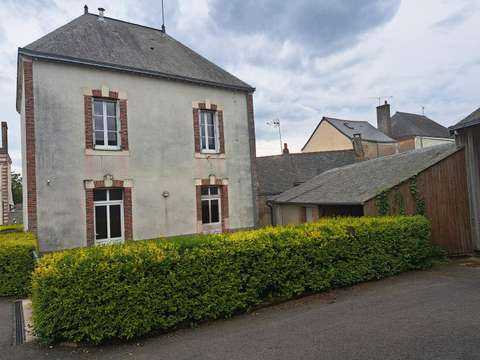 Vente maison 4 pièces Saint-Martin-du-Limet 53