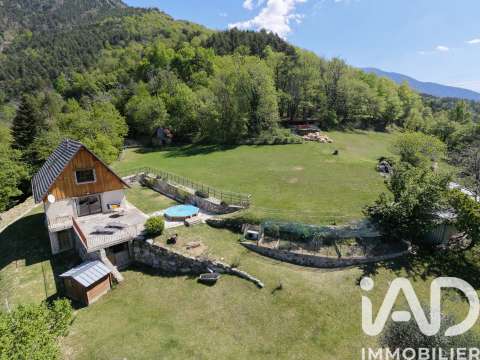 Vente maison 4 pièces Saint-Martin-Vésubie 06