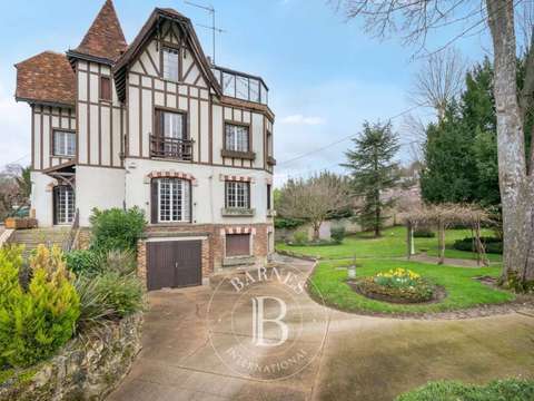 Vente maison 10 pièces Saint-Maur-des-Fossés 94