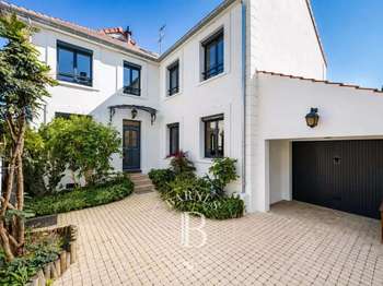 Vente Maison 5 chambresSaint-Maur-des-Fossés