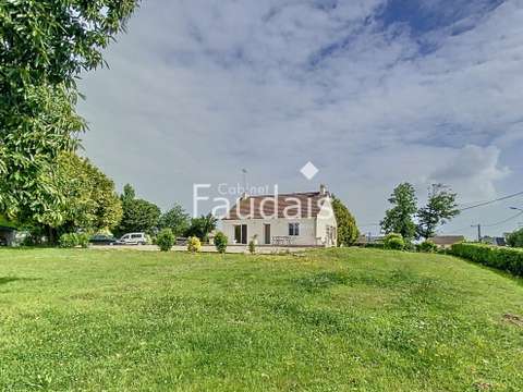 Vente maison 5 pièces Saint-Maurice-en-Cotentin 50