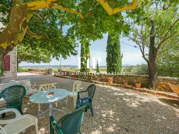 Vente maison 16 pièces Saint-Maximin-la-Sainte-Baume 83