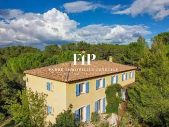 Vente Maison 10 chambresSaint-Maximin-la-Sainte-Baume