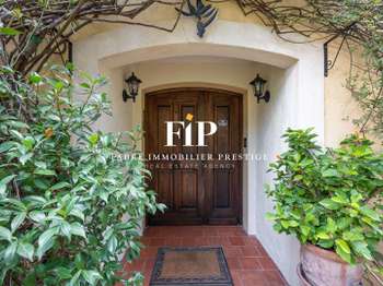 Vente maison 12 pièces Saint-Maximin-la-Sainte-Baume 83