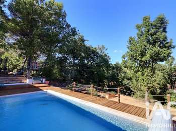 Vente maison 5 pièces Saint-Maximin-la-Sainte-Baume 83