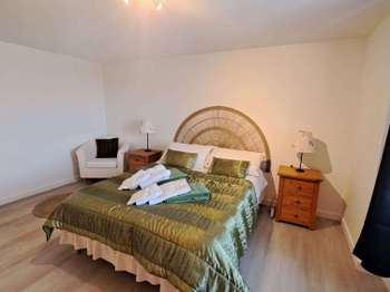 Vente maison 19 pièces Saint-Méard-de-Drône 24