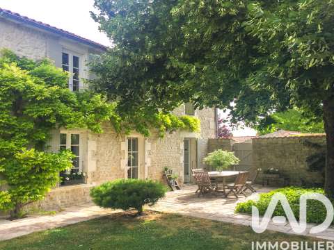 Vente maison 8 pièces Saint-Médard-d'Aunis 17