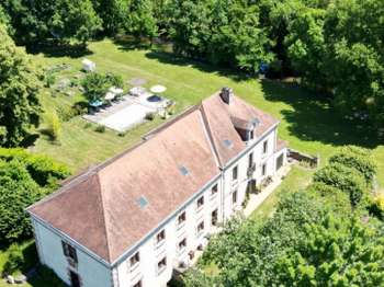 Vente maison 12 pièces Saint-Médard-d'Excideuil 24