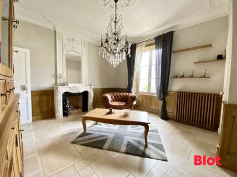 Vente maison 8 pièces Saint-Méen-le-Grand 35