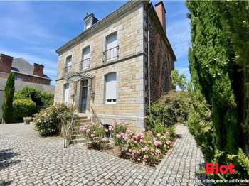 Vente maison 8 pièces Saint-Méen-le-Grand 35