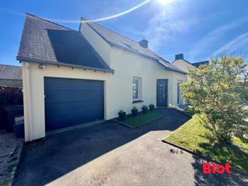Vente Maison 5 chambresSaint-Méen-le-Grand