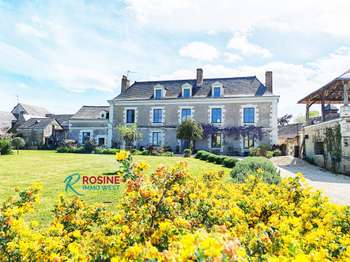 Vente maison 11 pièces Saint-Melaine-sur-Aubance 49