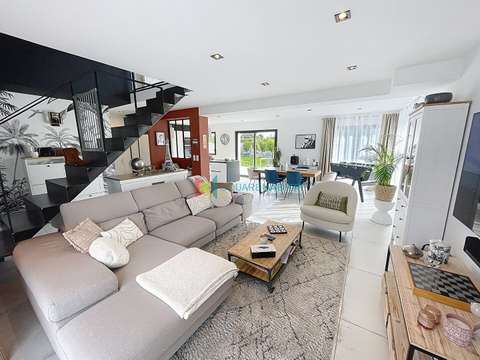 Vente maison 5 pièces Saint-Méloir-des-Ondes 35