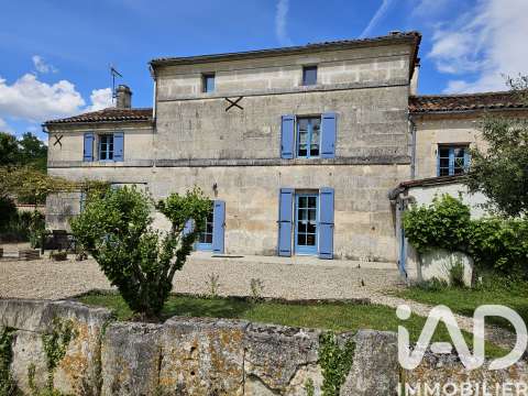 Vente maison 8 pièces Saint-Même-les-Carrières 16