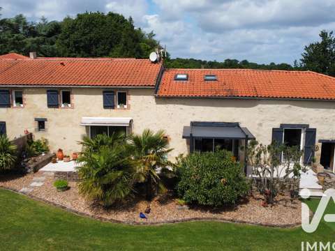 Vente maison 9 pièces Saint-Mesmin 85