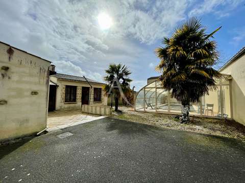 Vente maison 6 pièces Saint-Michel-en-l'Herm 85