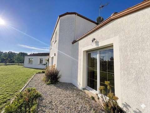 Vente maison 11 pièces Saint-Michel-en-l'Herm 85