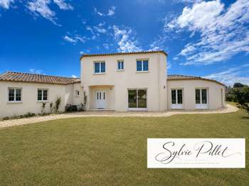 Vente maison 11 pièces Saint-Michel-en-l'Herm 85