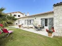 Vente maison 11 pièces