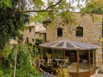 Vente maison 15 pièces Saint-Michel-l'Observatoire 04