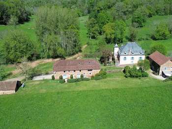 Vente maison 21 pièces Saint-Michel-Loubéjou 46