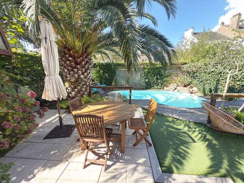 Vente maison 10 pièces Saint-Nazaire 44