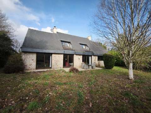 Vente maison 4 pièces Saint-Nicolas-du-Pélem 22