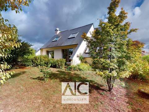 Vente maison 5 pièces Saint-Nicolas-du-Pélem 22