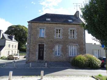 Vente Maison 7 chambresSaint-Nicolas-du-Pélem