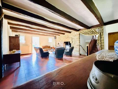 Vente maison 9 pièces