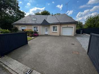 Vente maison 6 pièces Saint-Ouën-des-Toits 53
