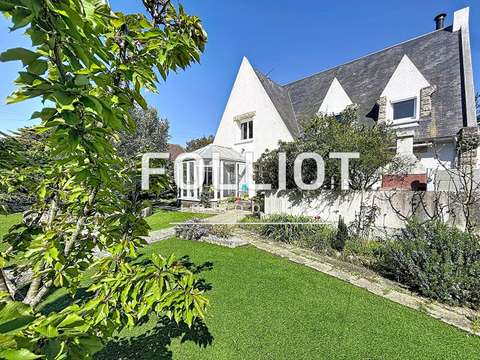 Vente maison 8 pièces Saint-Pair-sur-Mer 50