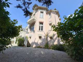 Vente maison 12 pièces