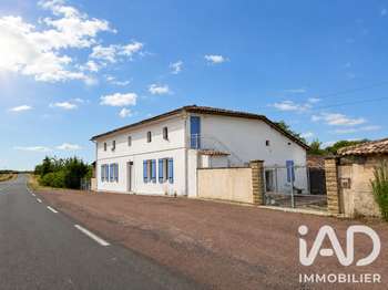 Vente maison 5 pièces Saint-Palais-de-Négrignac 17