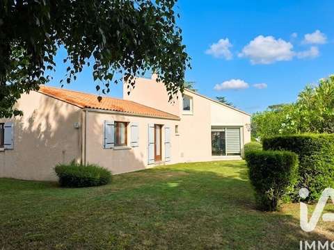 Vente maison 5 pièces Saint-Palais-sur-Mer 17